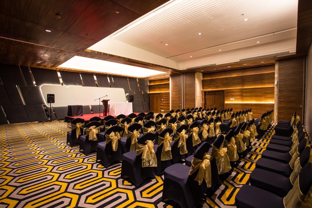 Hotel Ciputra Cibubur Managed By Swiss-Belhotel International Dış mekan fotoğraf