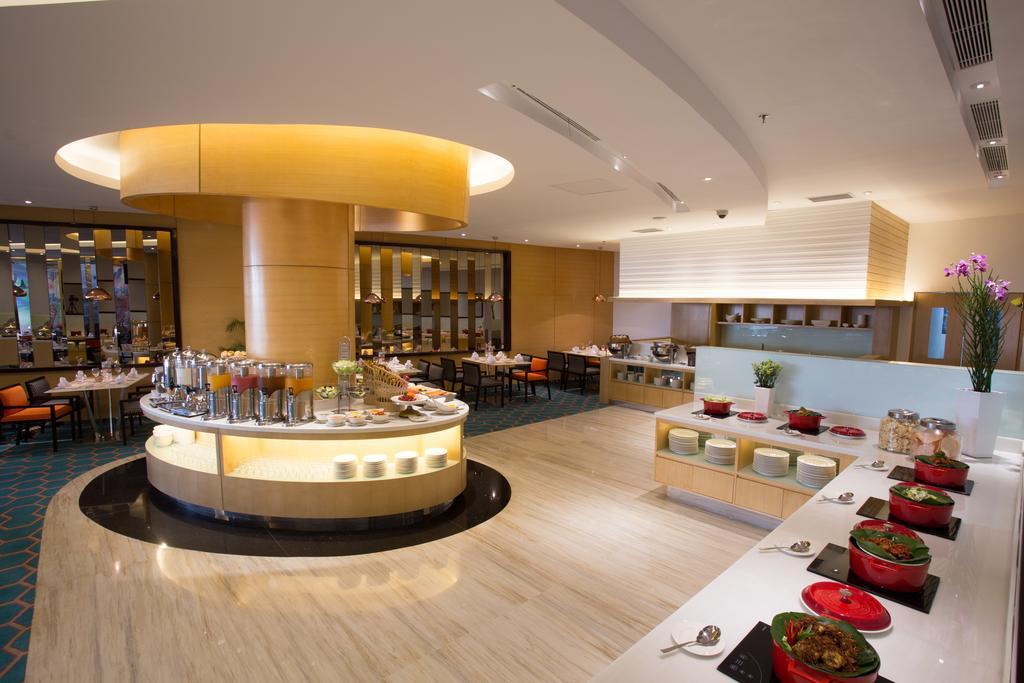 Hotel Ciputra Cibubur Managed By Swiss-Belhotel International Dış mekan fotoğraf