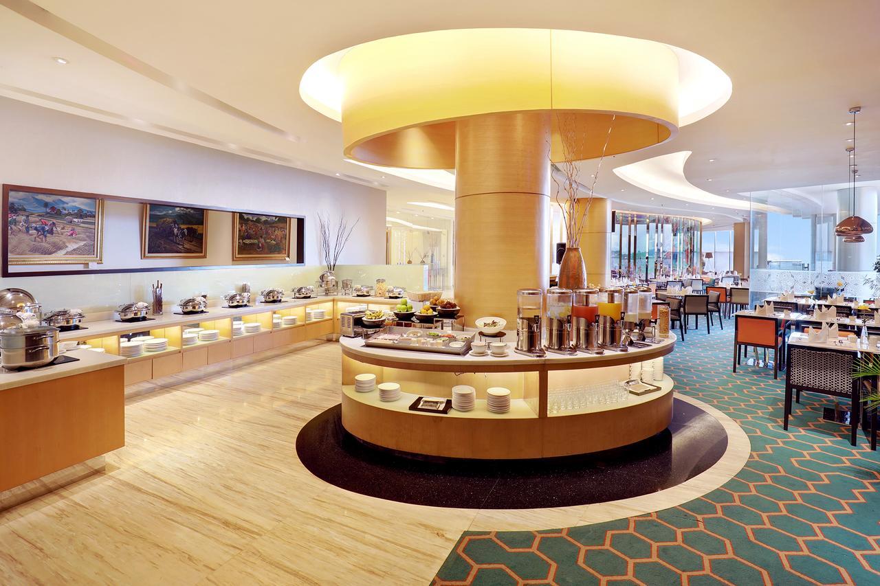 Hotel Ciputra Cibubur Managed By Swiss-Belhotel International Dış mekan fotoğraf