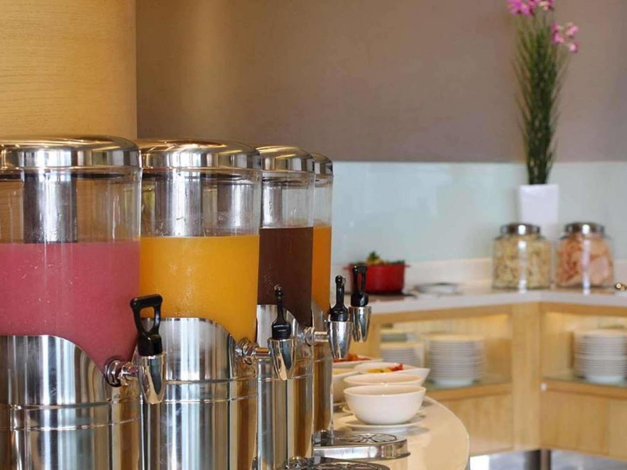 Hotel Ciputra Cibubur Managed By Swiss-Belhotel International Dış mekan fotoğraf