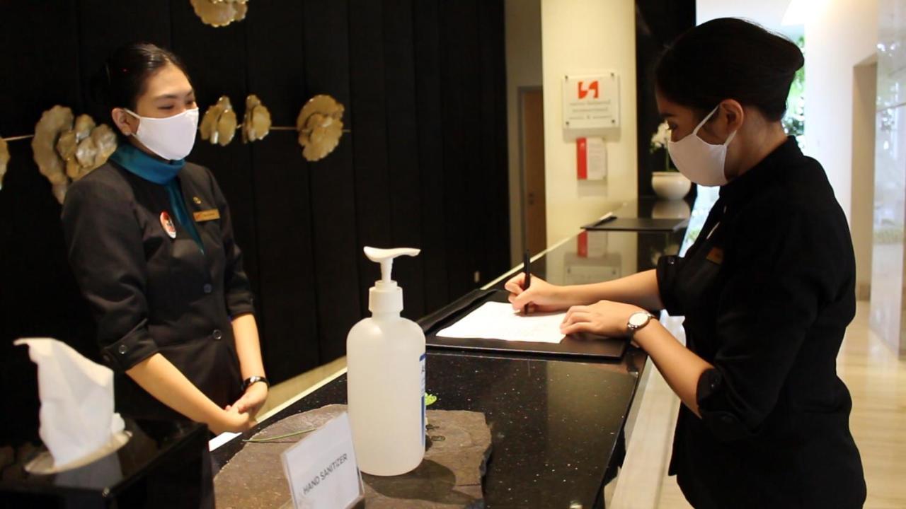 Hotel Ciputra Cibubur Managed By Swiss-Belhotel International Dış mekan fotoğraf